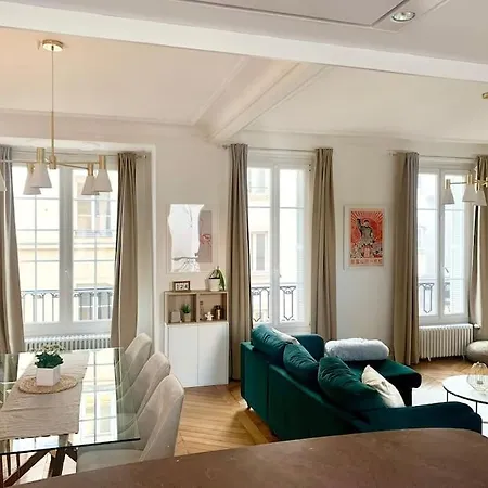Haussmannien Saint-germain Odeon 6e פריז